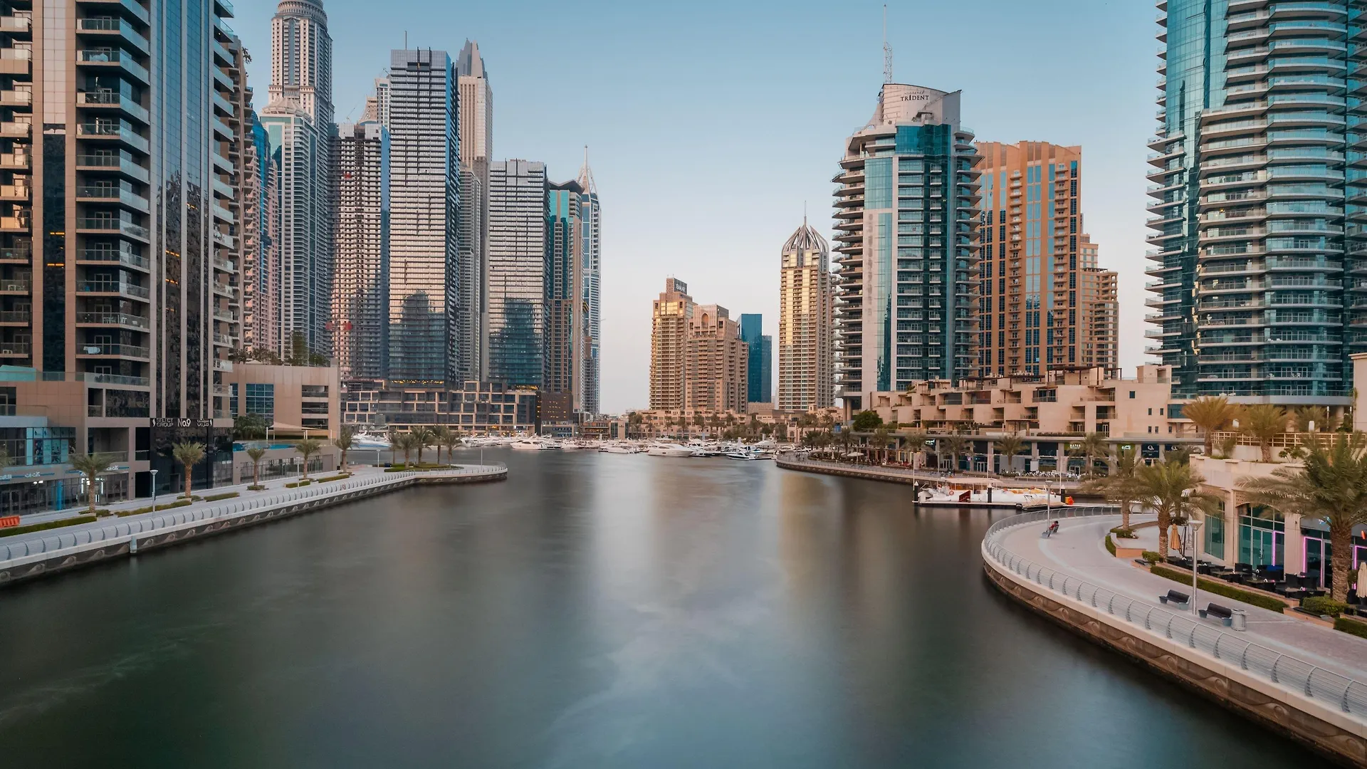 Отель Crowne Plaza Dubai Marina By Ihg