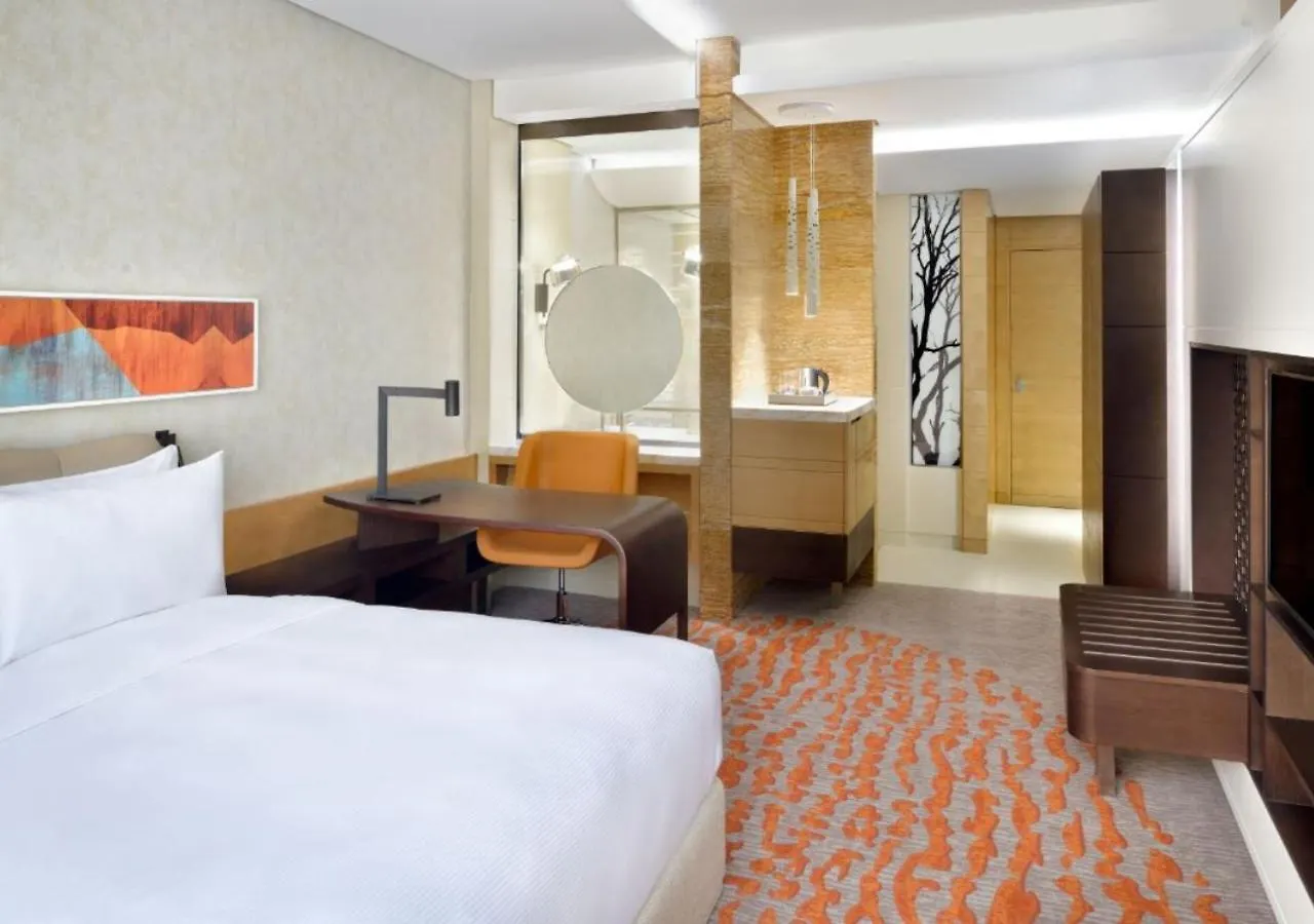 Crowne Plaza Dubai Marina By Ihg Hotel