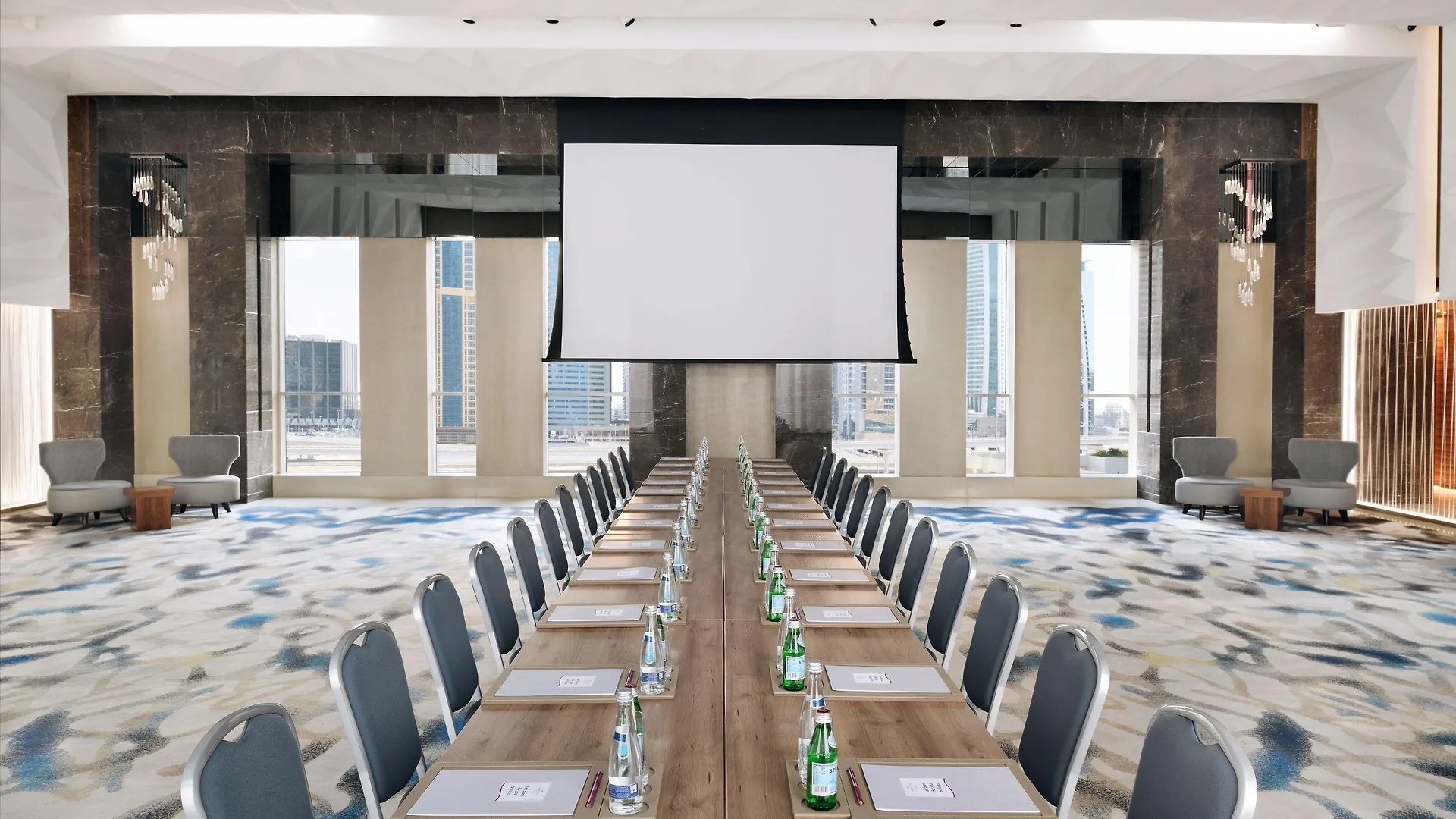 Crowne Plaza Dubai Marina By Ihg Hotel